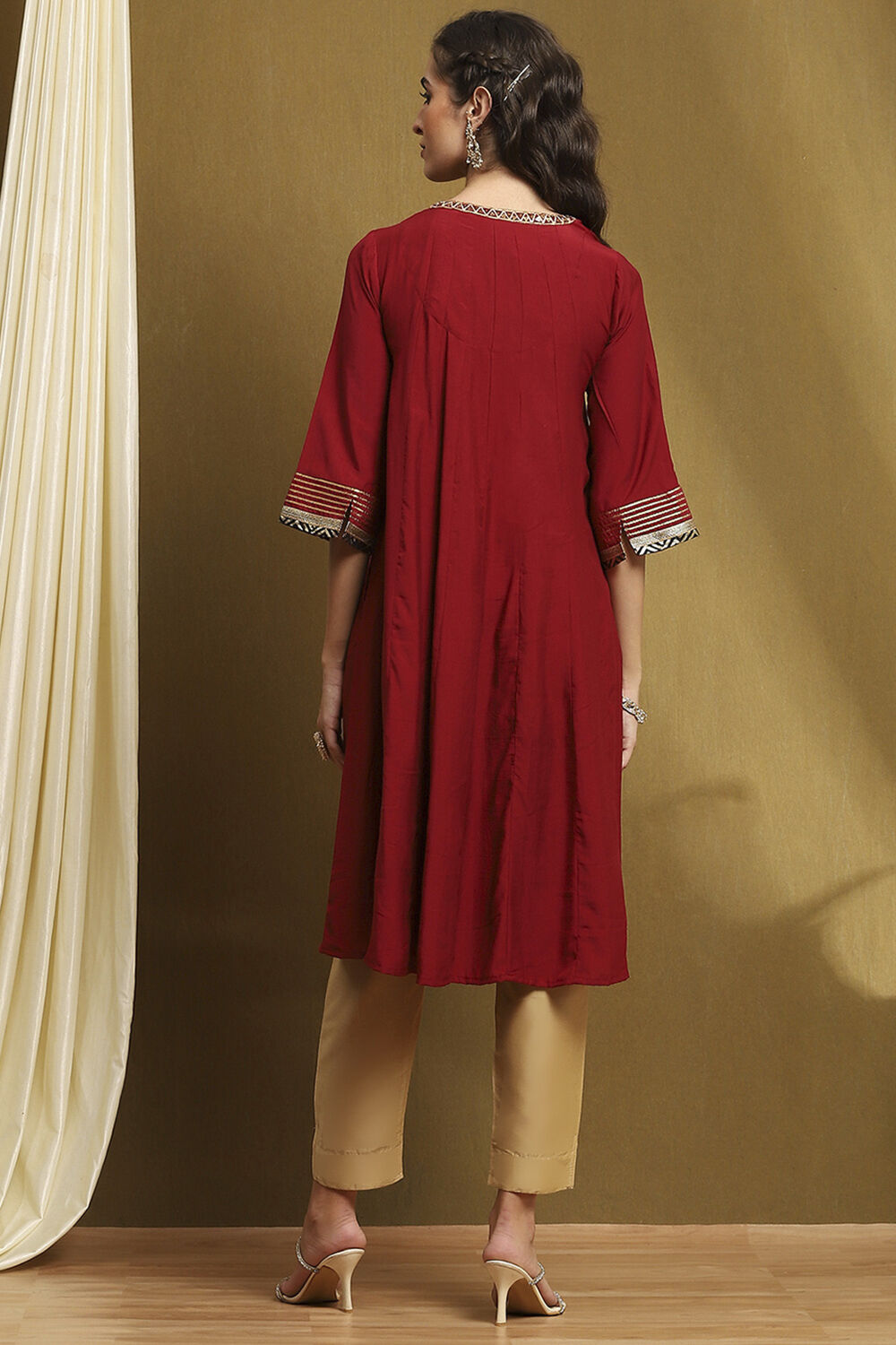 Grey Yarn-Dyed Festive Kalidar Kurta image number 3