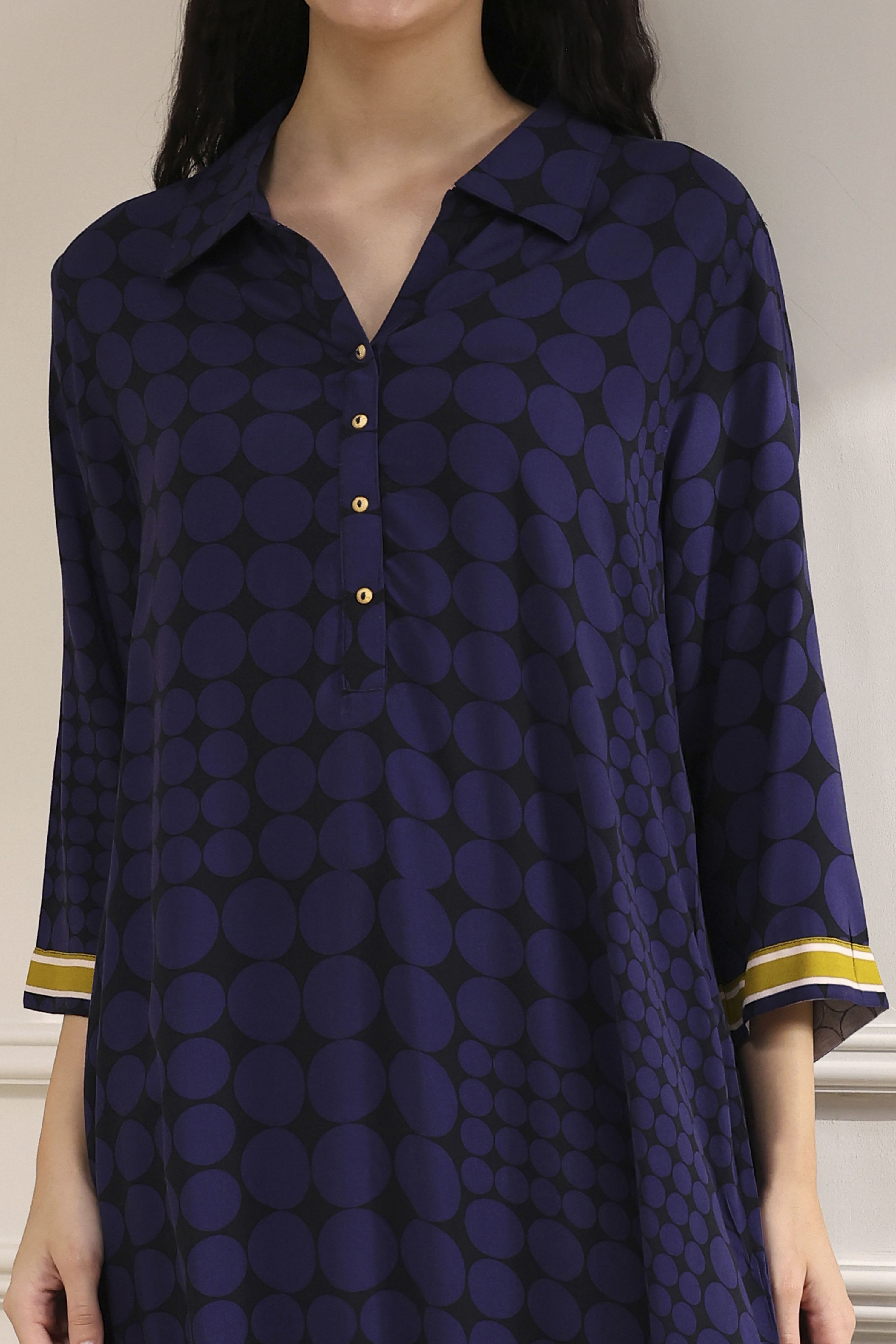 Indigo Blue Printed Straight Kurta image number 1