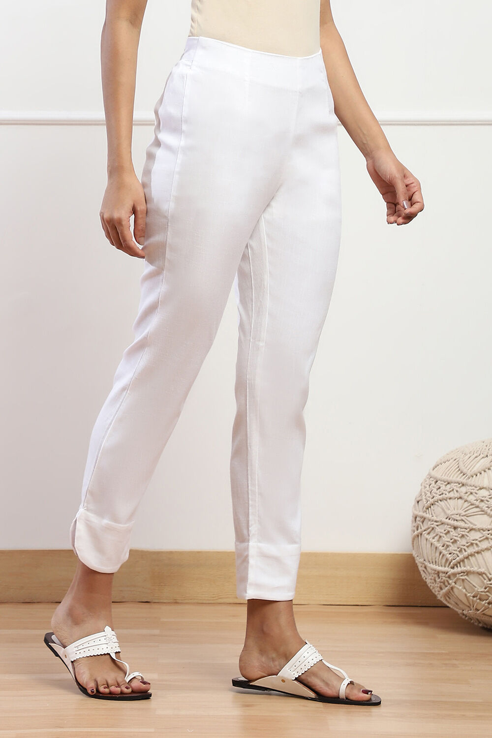 Beige Viscose Lycra Solid Pant image number 3