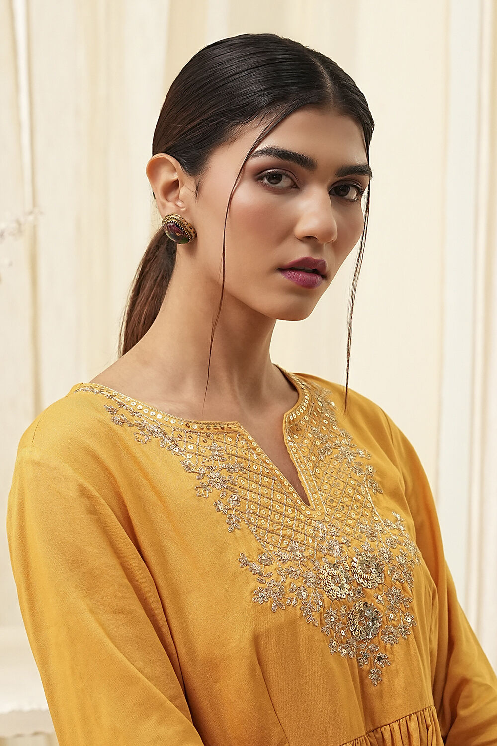 Multi Brass Studs image number 3