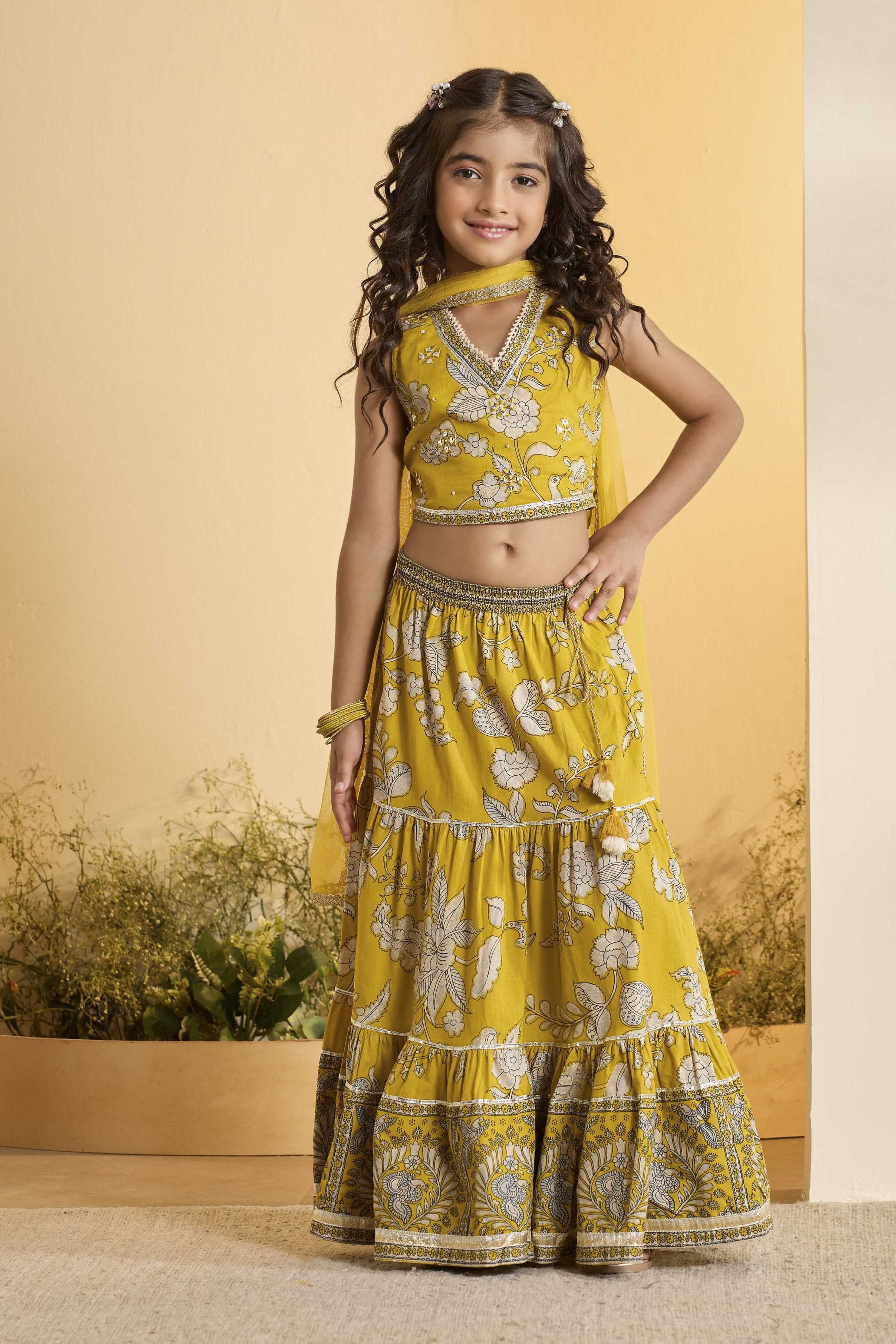 Yellow Cotton Floral Gathered Lehenga Set image number 6