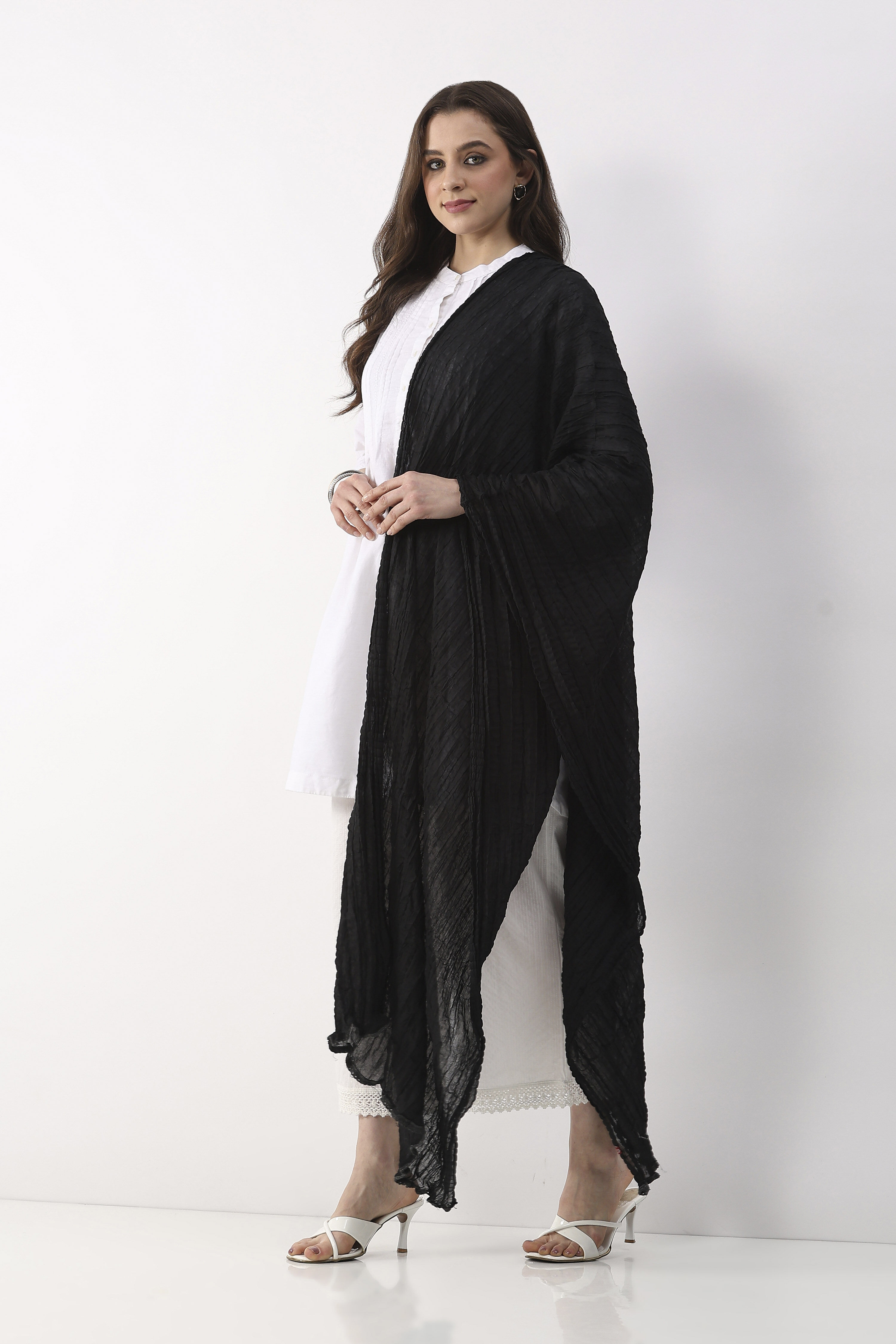 Black Cotton Solid Textured Dupatta image number 1