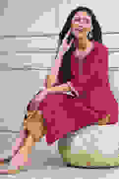 Wine Magenta Solid Straight Kurta image number 0