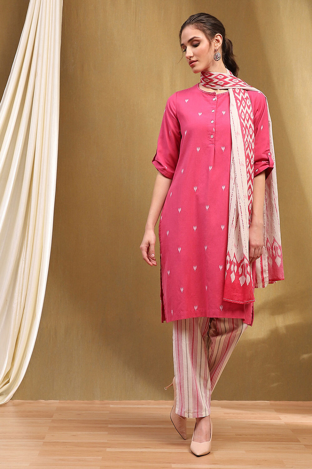 Orange Cotton Printed Straight Suit Set image number 5