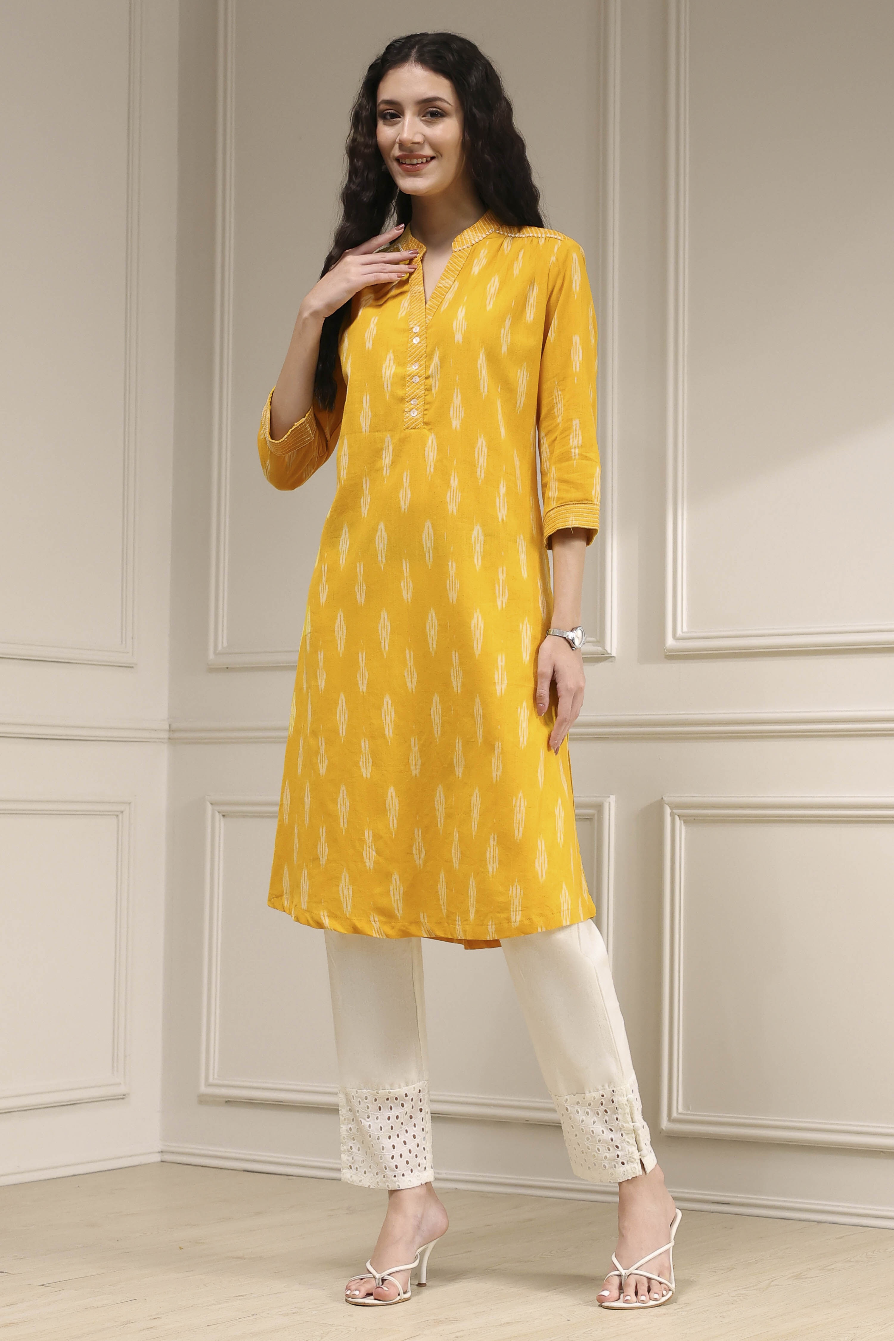 Yellow Cotton Ikat Straight Kurta image number 5