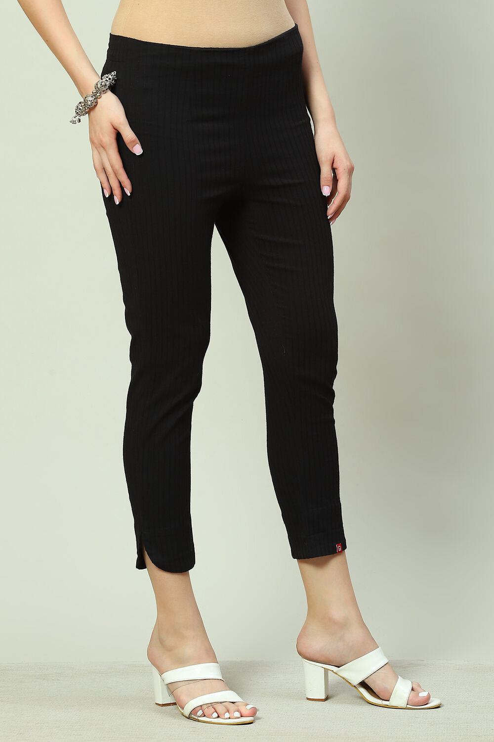 Brown Viscose Solid Pant image number 3