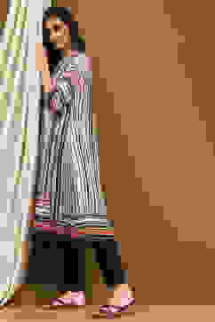 Beige Geometric Printed Straight Kurta image number 6