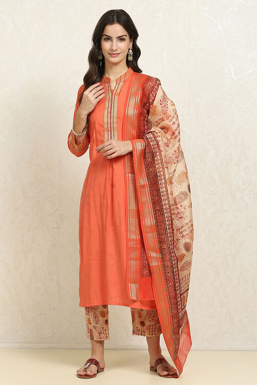 Maroon Cotton Handloom Unstitched Suit Set image number 7