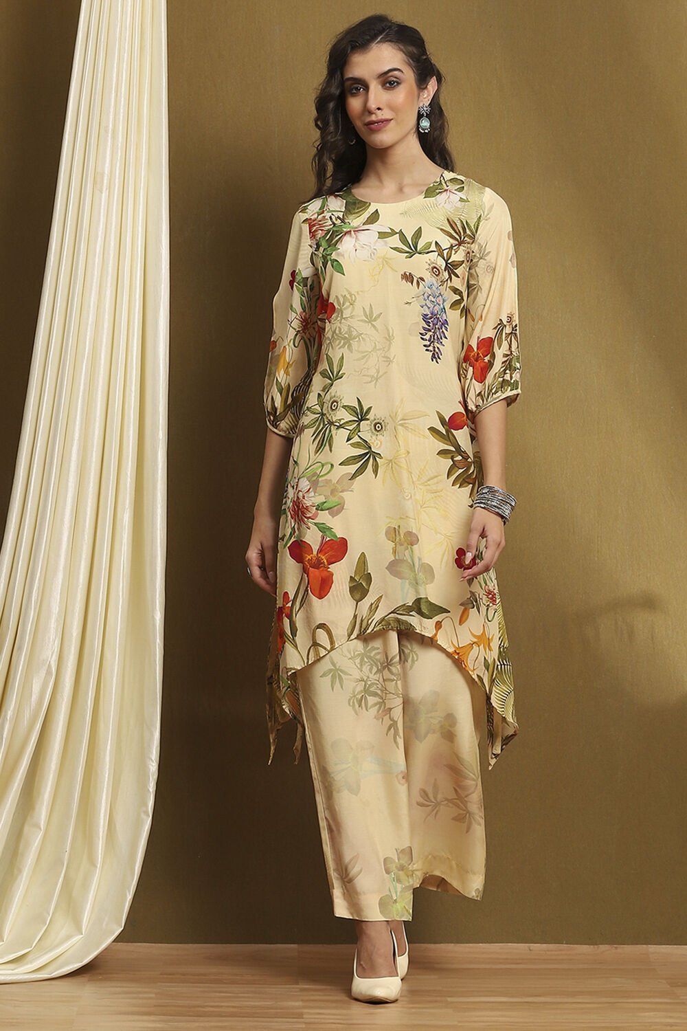Green Modal Floral Printed Asymmetric Kurta Set image number 0