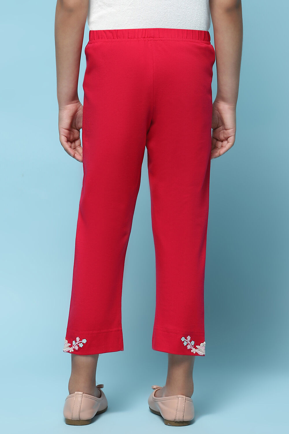 Fuchsia Cotton Lycra Regular Fit Capri image number 5