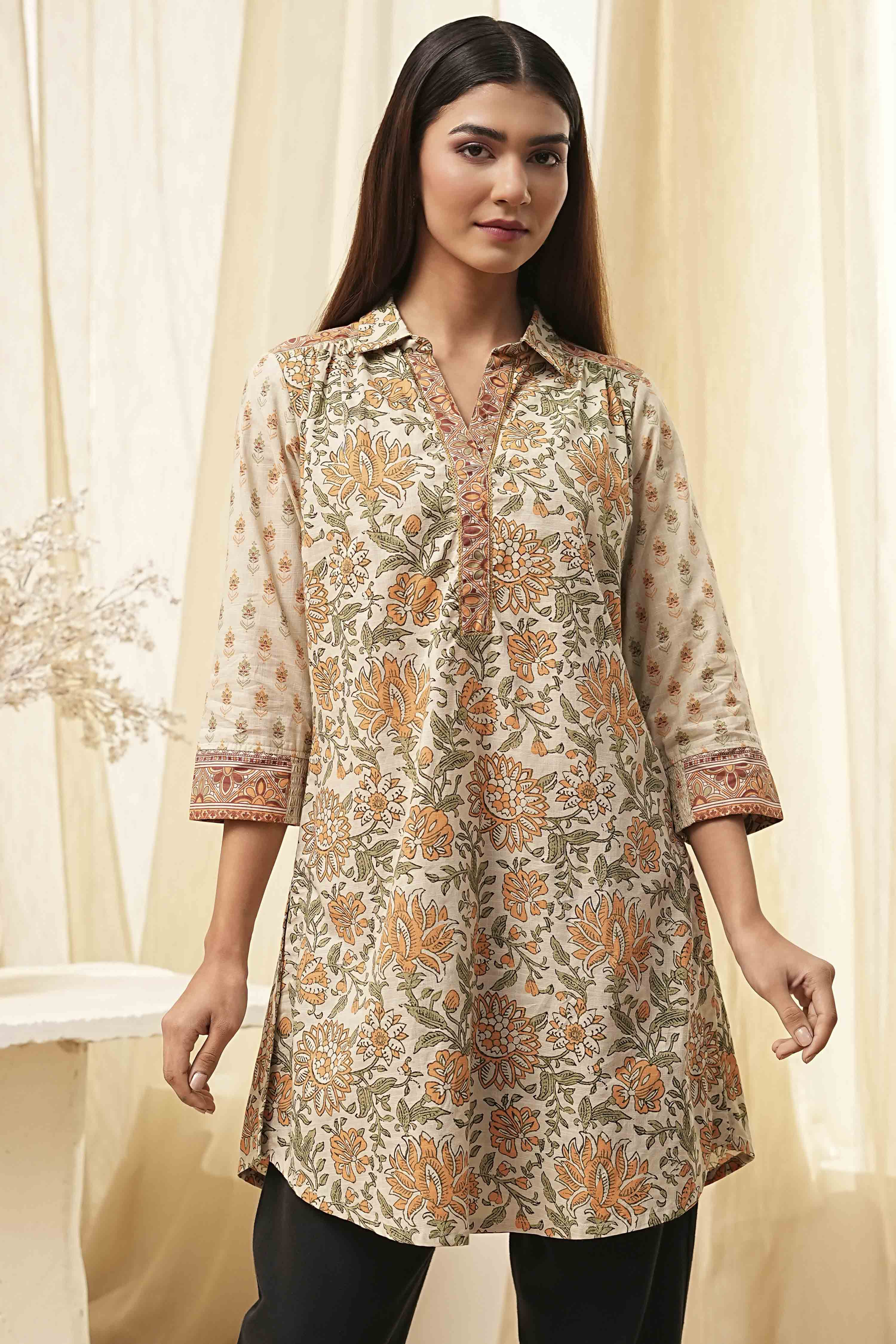 Honey Beige Cotton Floral Short Straight Kurta image number 5