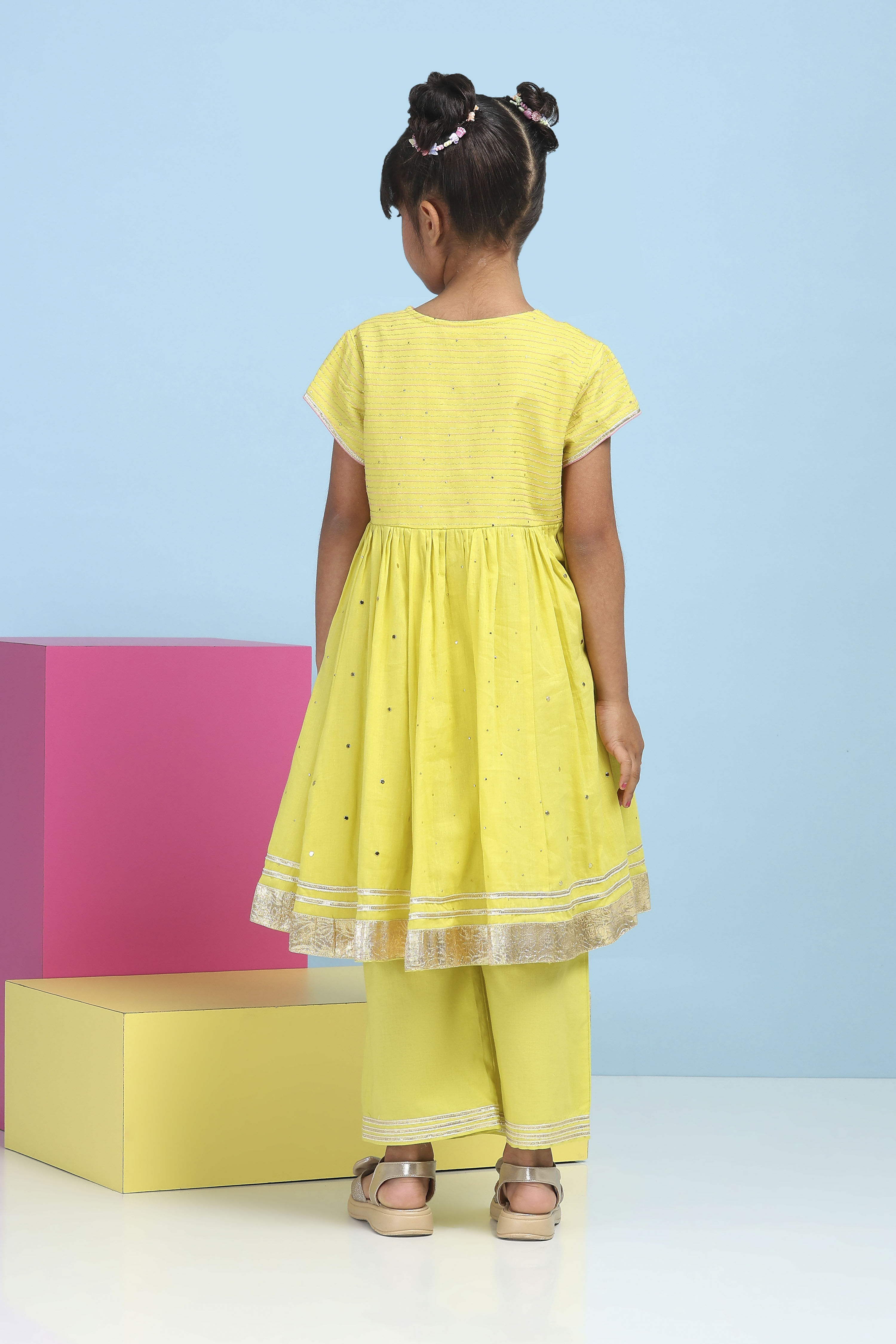 Green Cotton Embroidered Anarkali Suit Set image number 4