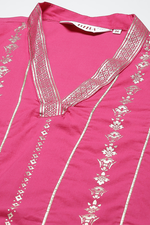 Fuchsia Cotton Straight Kurta Pants Suit Set image number 6