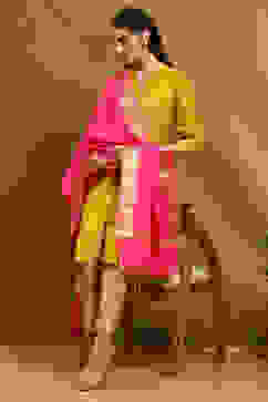 Pink Yarn-Dyed Festive Dupatta image number 0