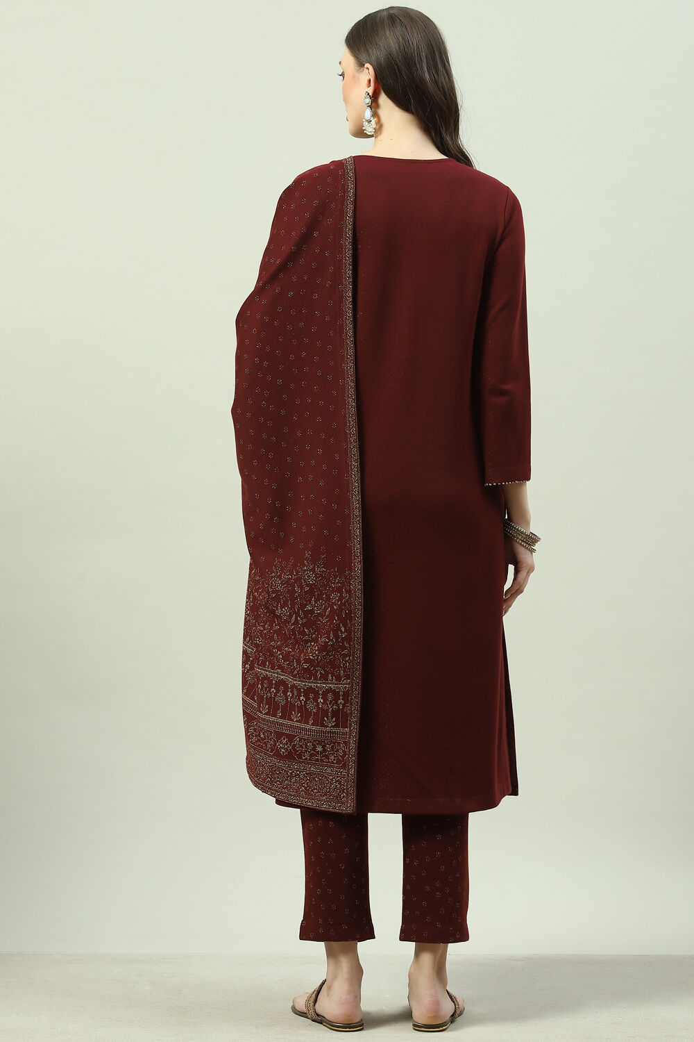 Maroon Acrylic Straight Suit Set image number 3