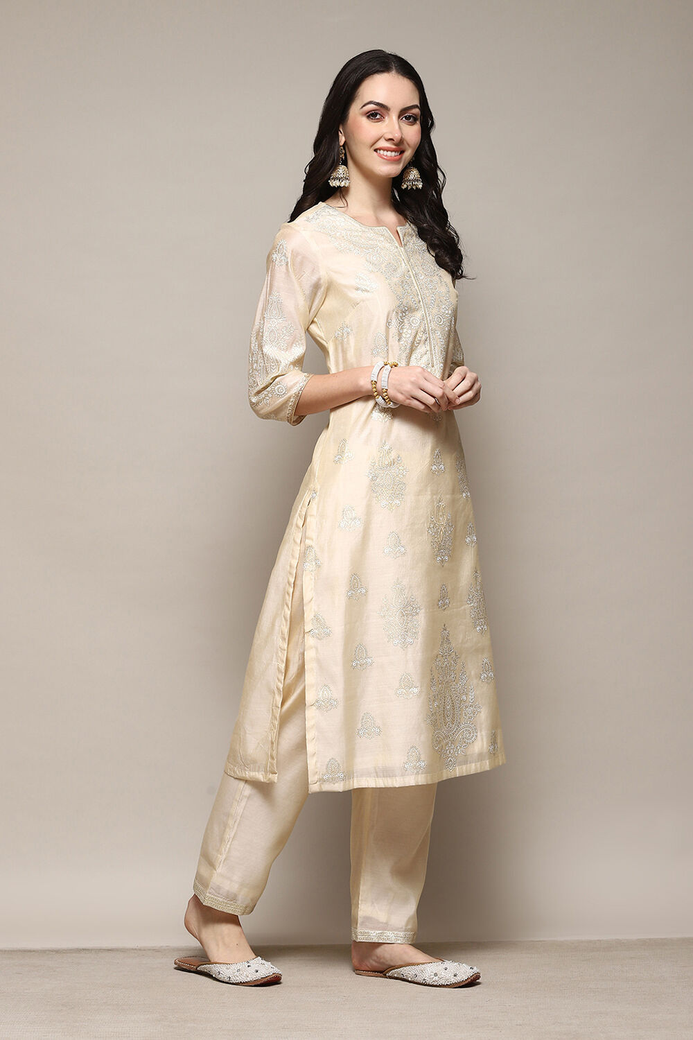 Off White Polyester Straight Printed 2 Piece Set image number 5