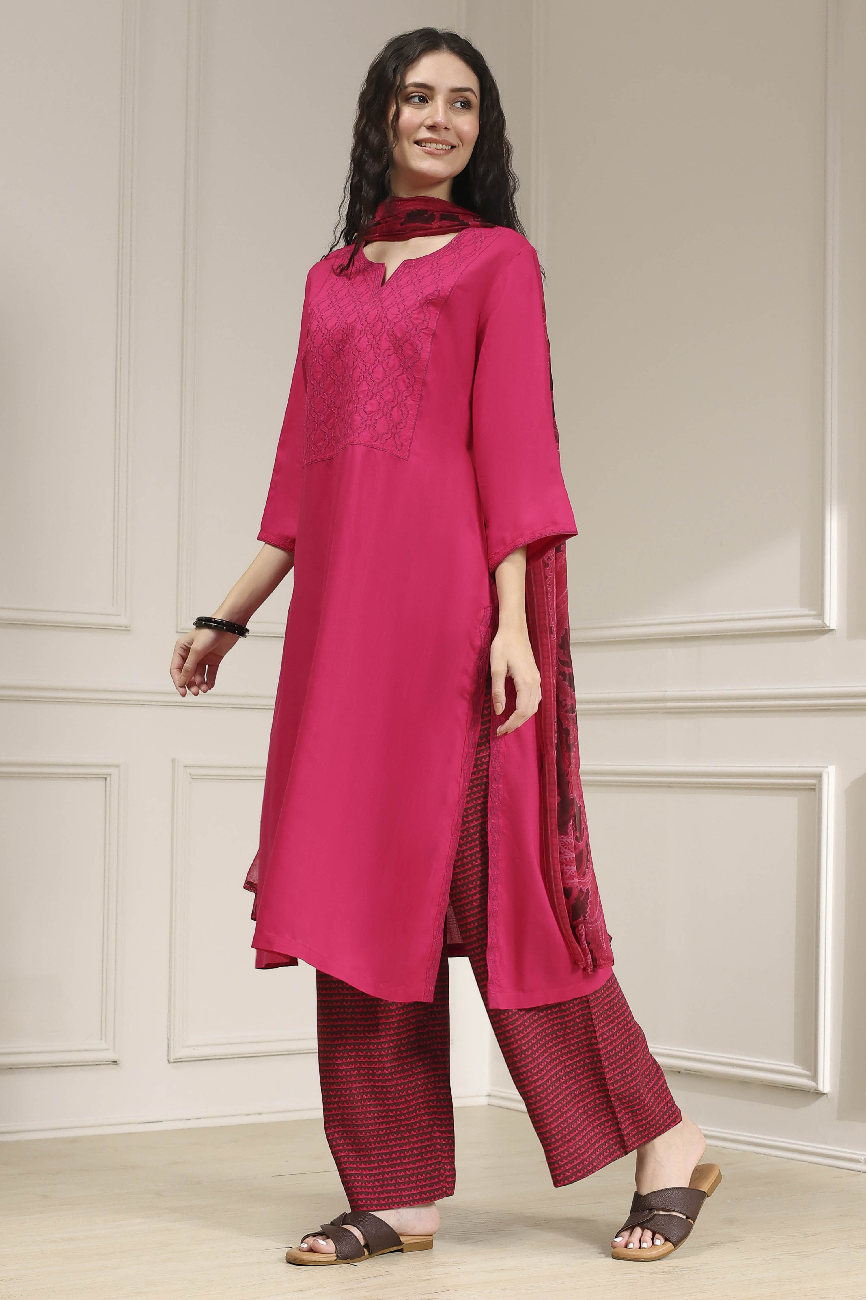 Pink Embroidered Straight Suit Set image number 3