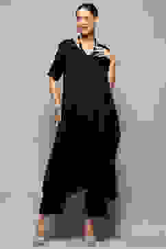 Black Asymmetric Solid Kurta Set image number 7