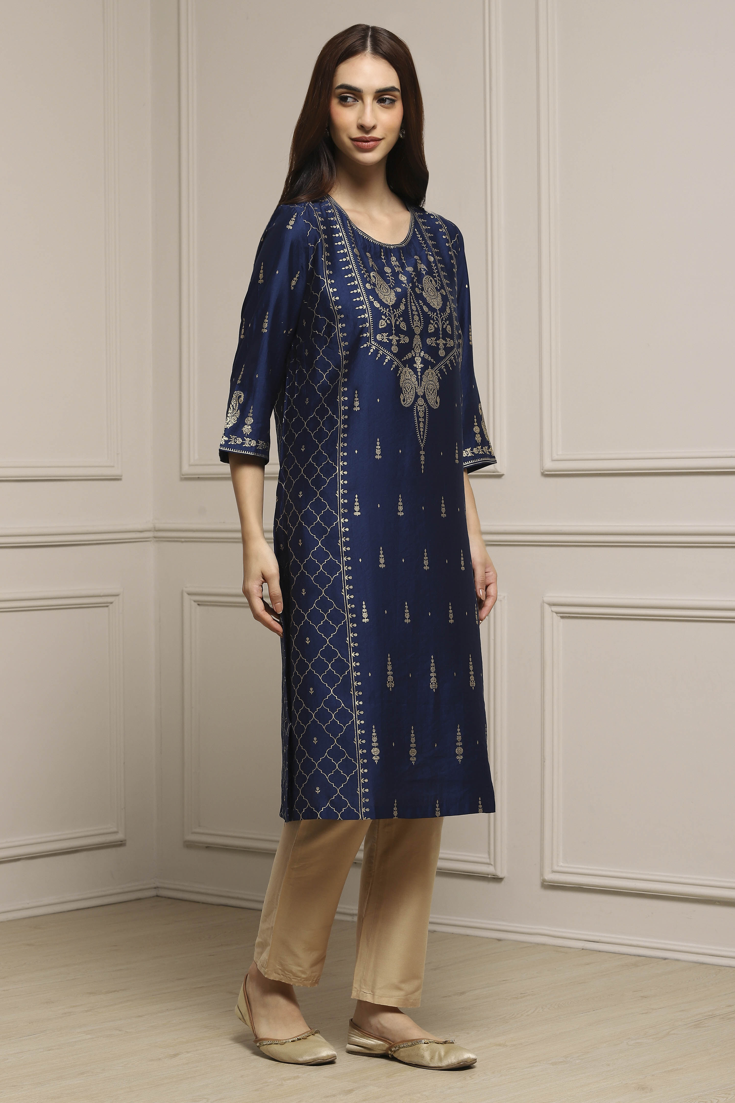 Blue Art Silk Printed Straight Kurta image number 4