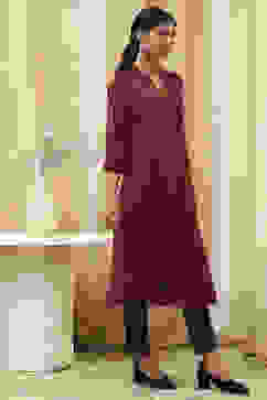 Burgundy Cotton Blend Solid Straight Kurta image number 2