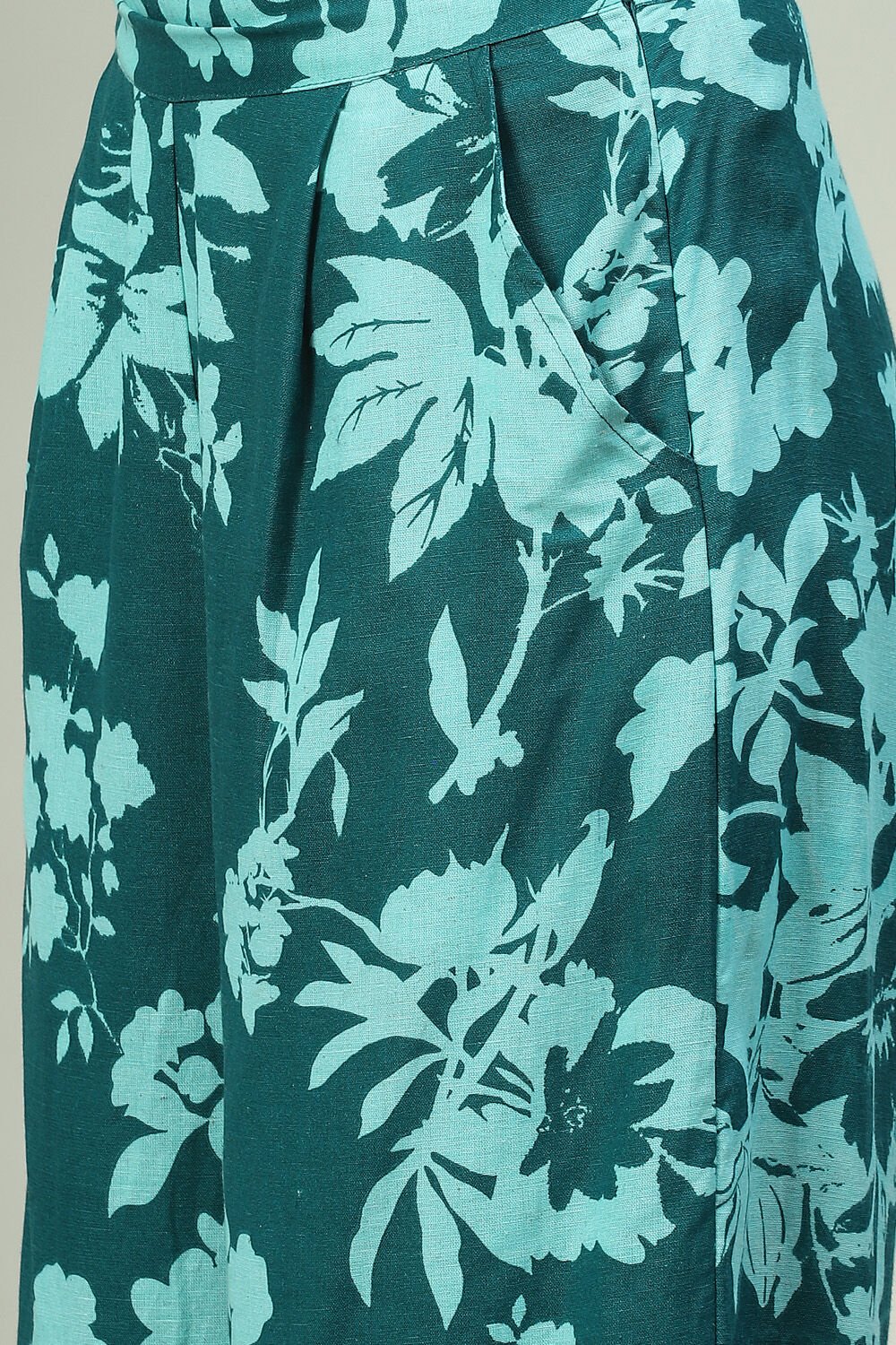 Yellow Grey LIVA Straight Printed Kurta Set image number 2