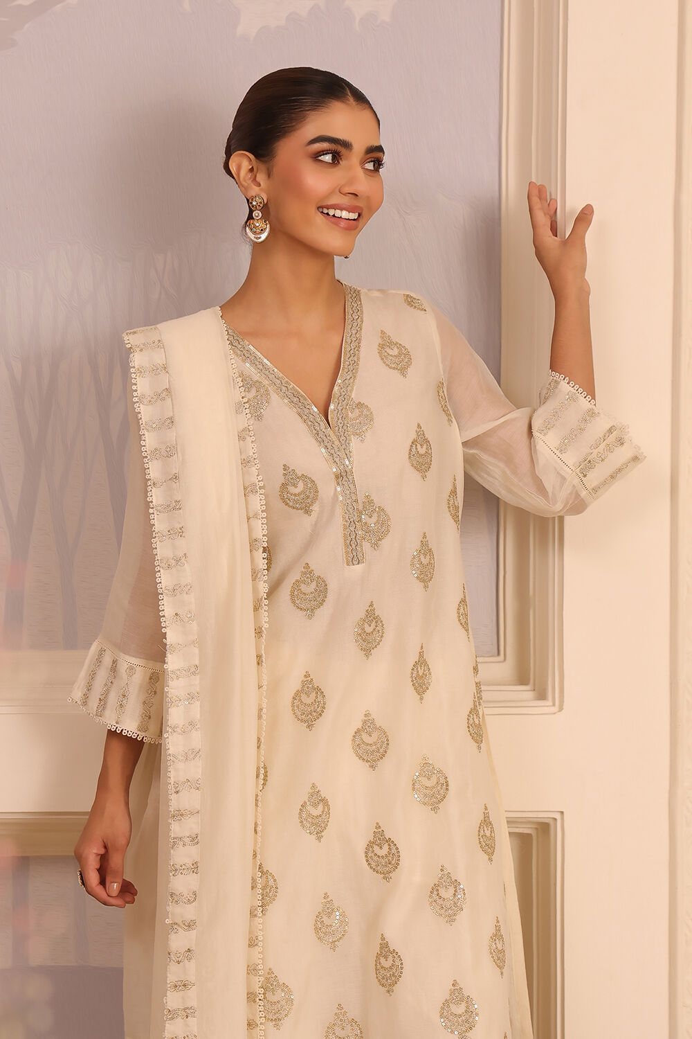 Off-White Chanderi Embroidered Straight Suit Set image number 1