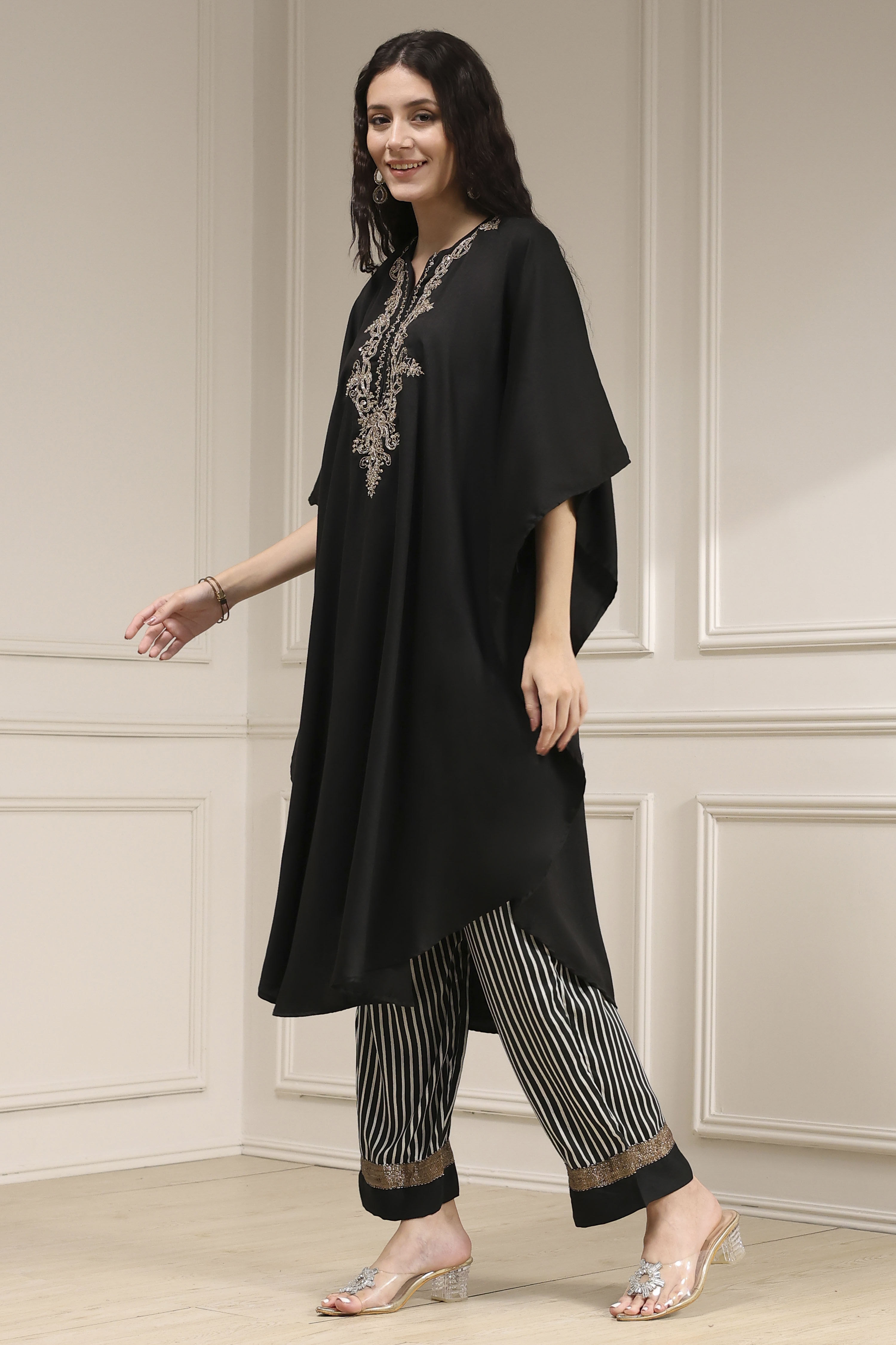 Black Modal Solid Kaftan Fusion Kurta Set image number 3