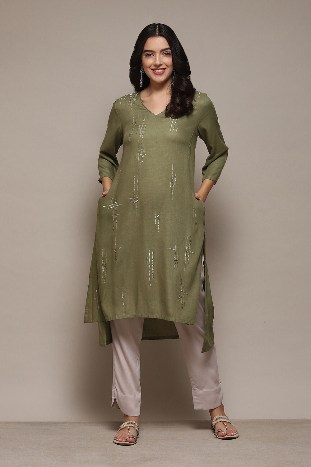 Purple Viscose Straight Solid Kurta image number 0