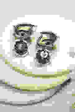 Green Alloy Drop & Danglers image number 2