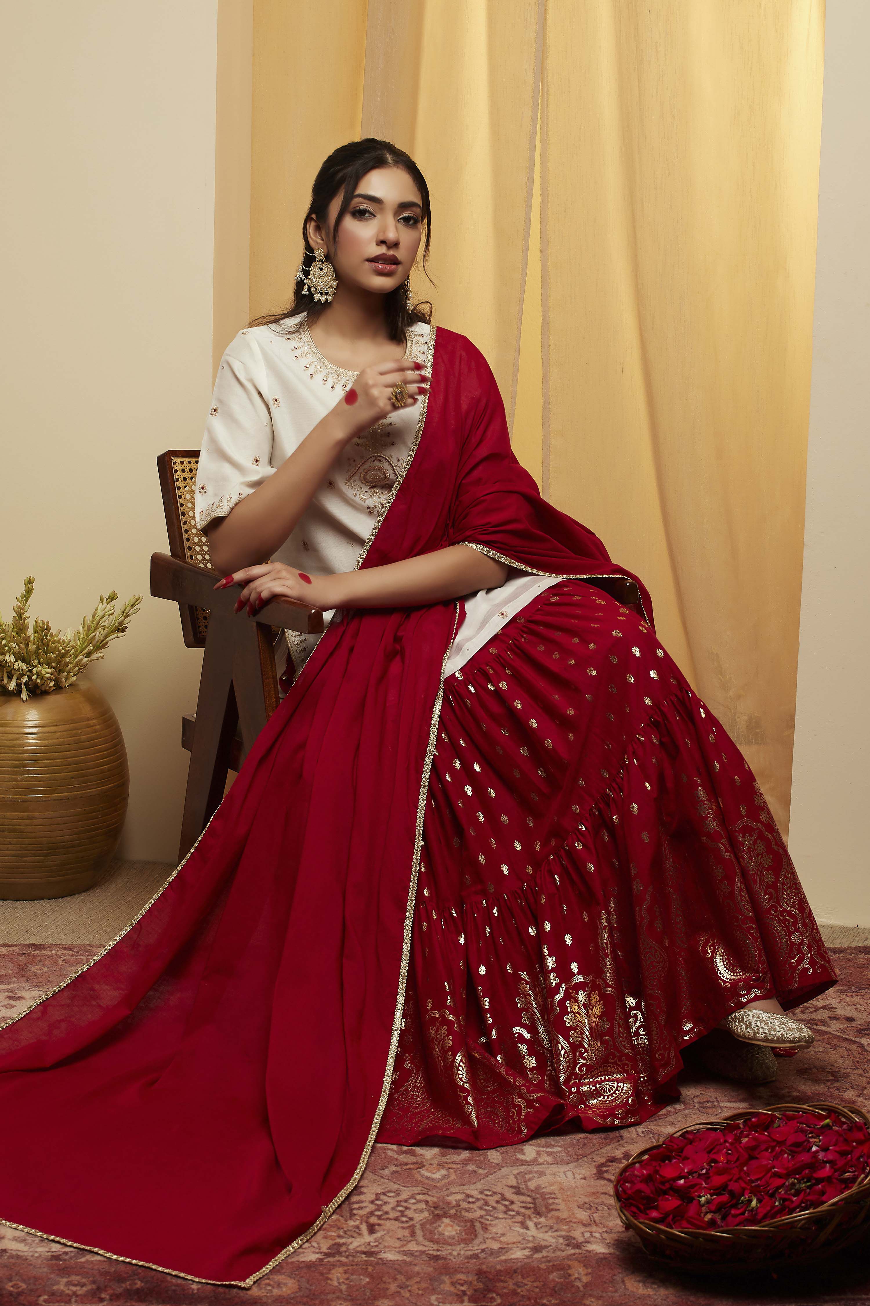 Red Polyester Straight Lehenga SetRed Polyester Straight Lehenga Set-image-37
