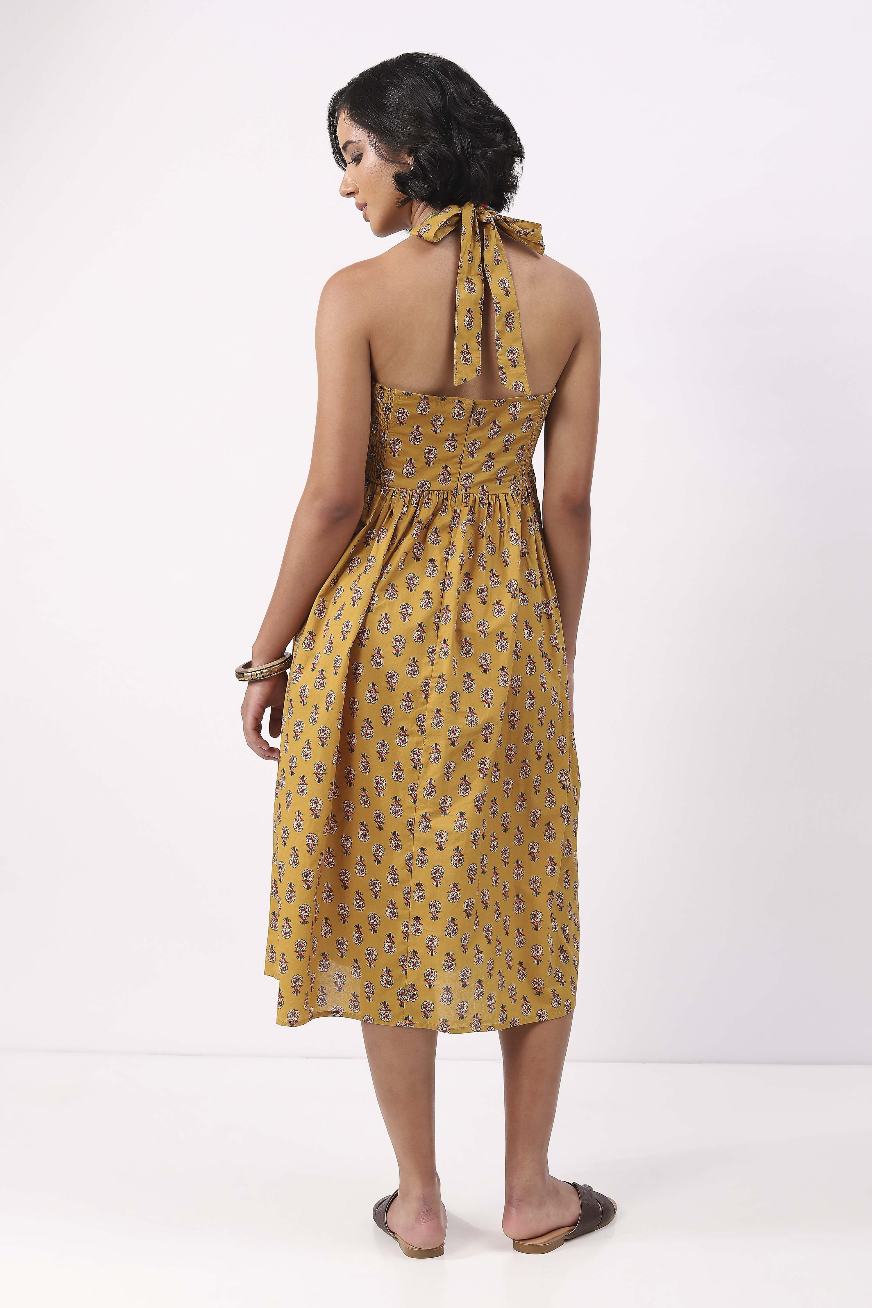 Yellow Cotton Printed Straight Dress image number 2
