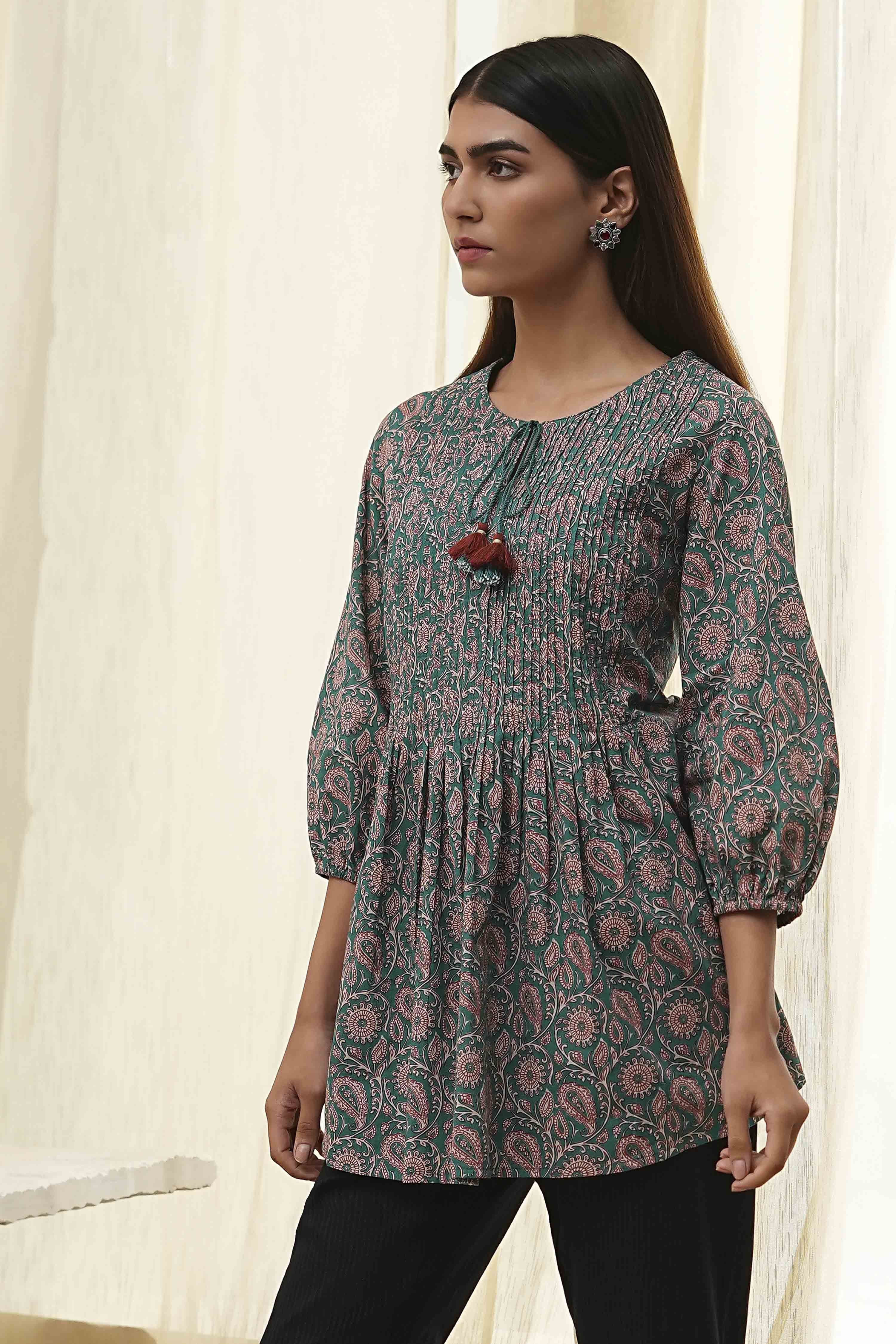 Teal Green Cotton Pleated A-Line Short Kurta image number 2