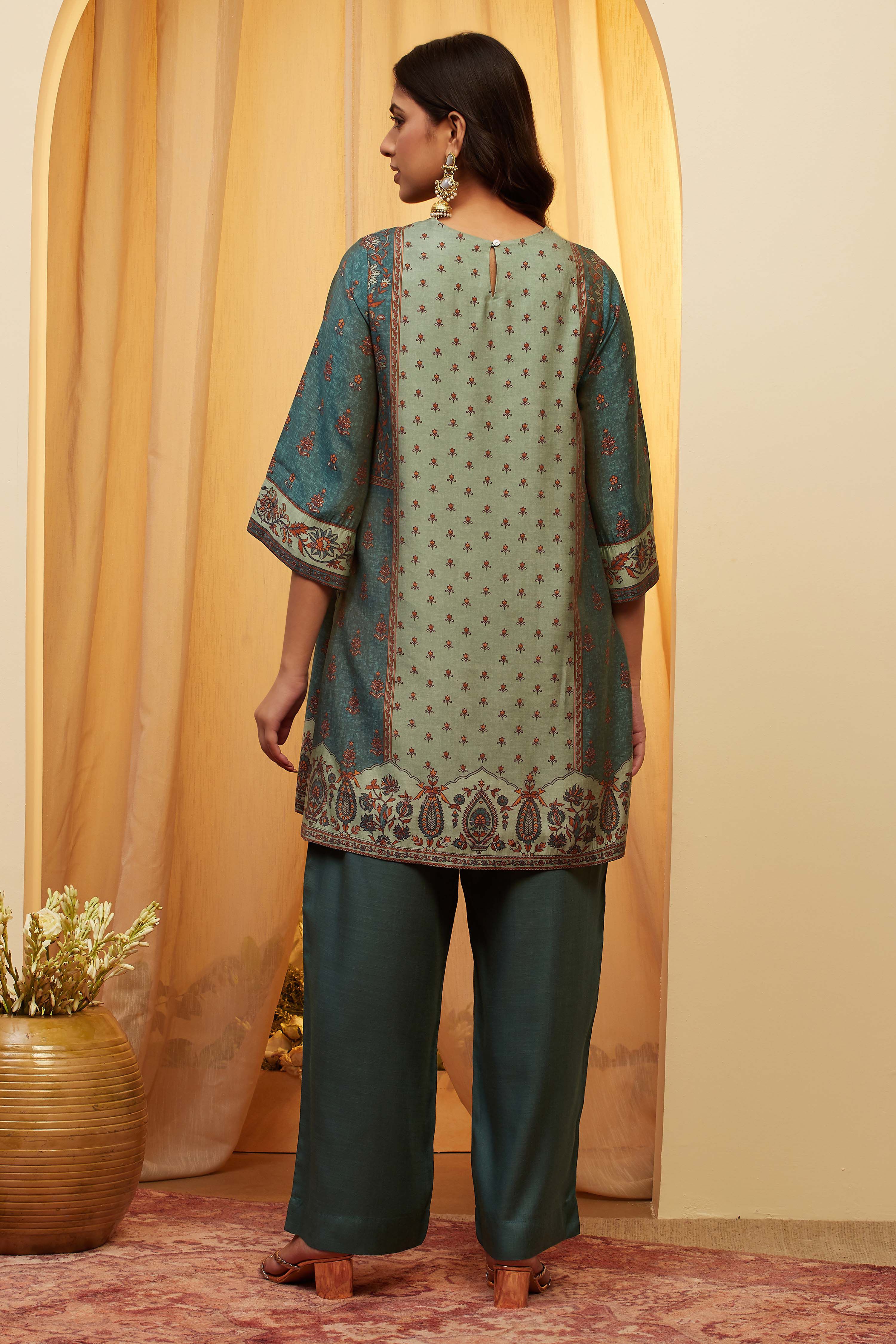 Teal Viscose Blend Printed Straight Kurta Set image number 5