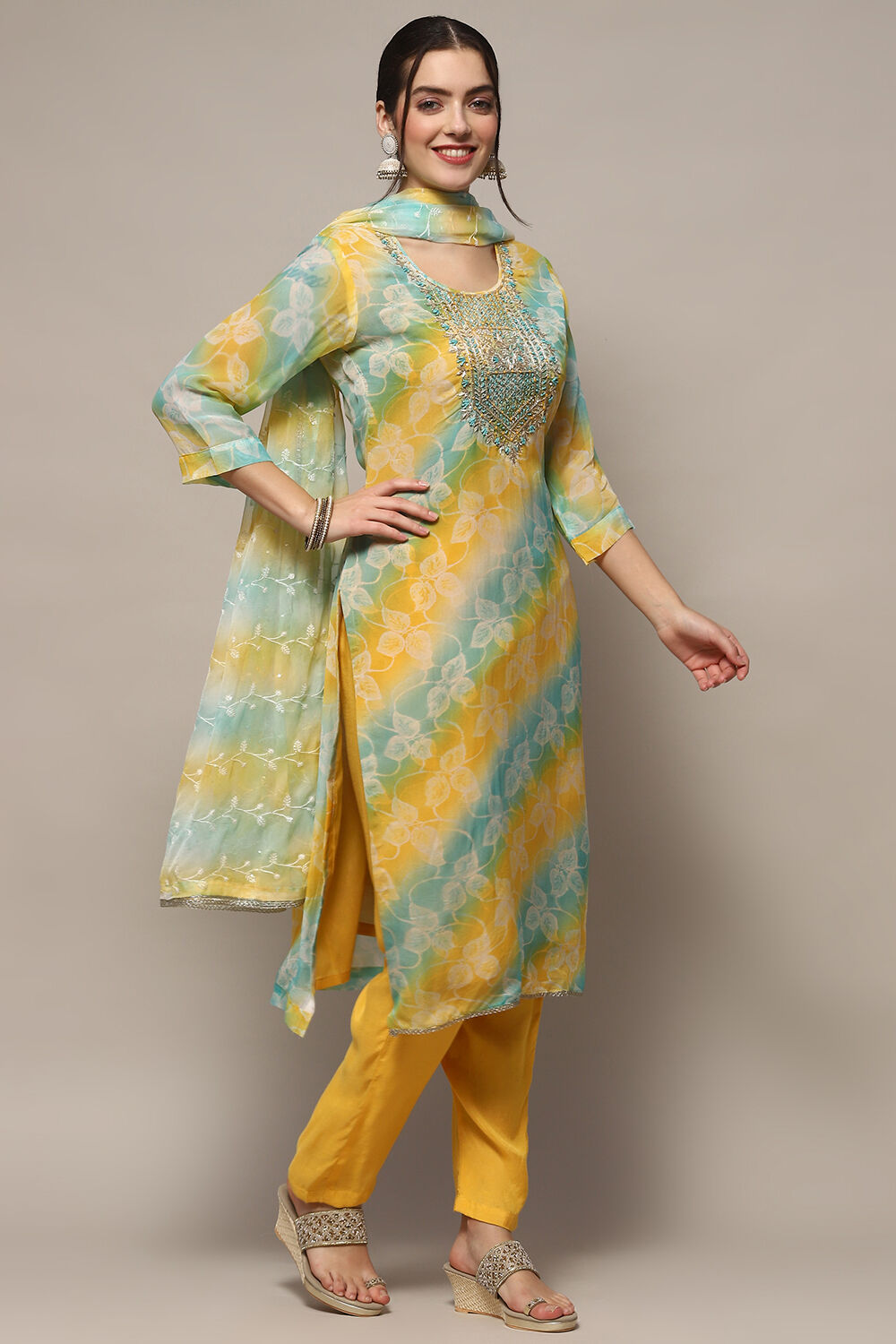 Blue Organza Unstitched Suit set image number 7