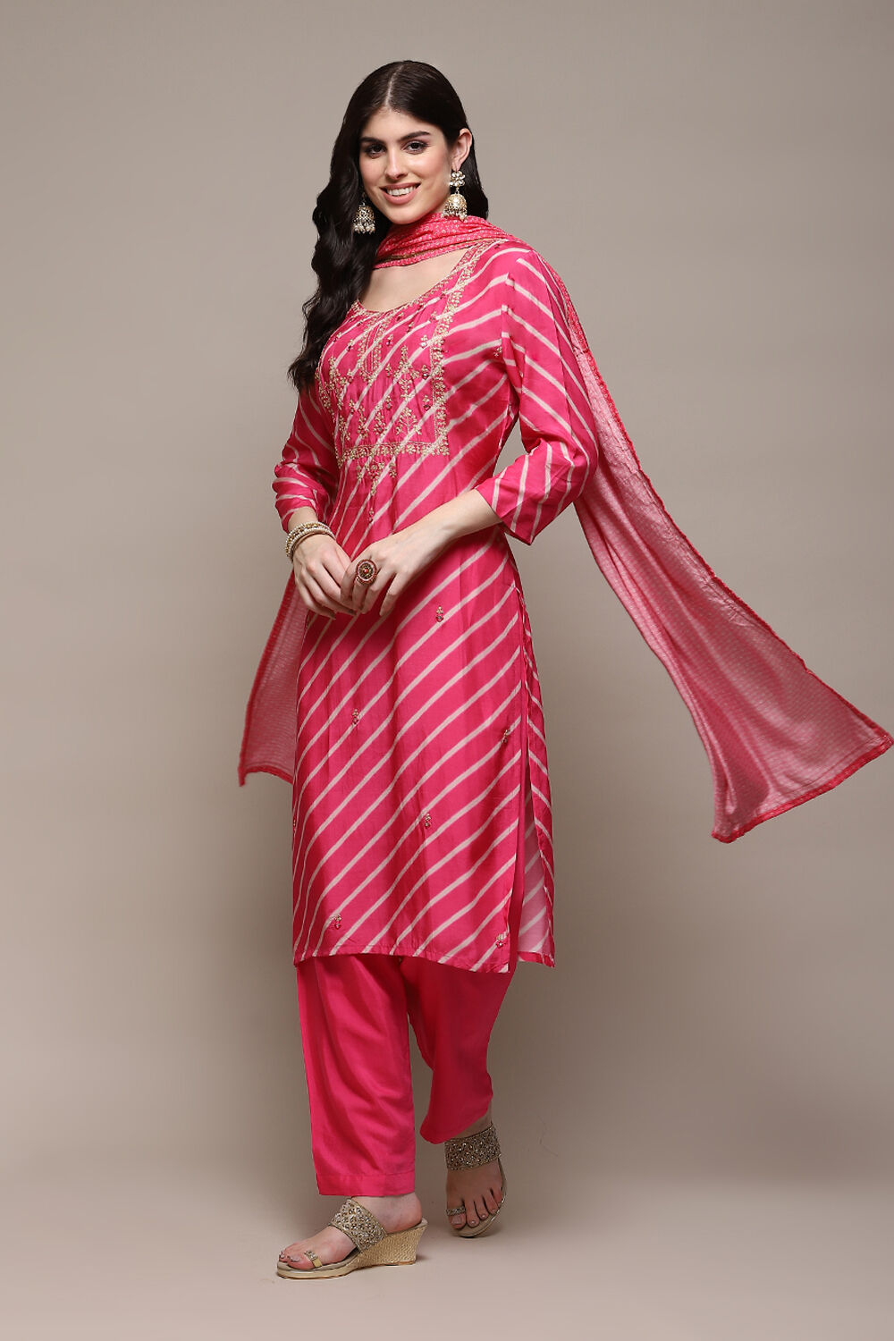 Pink Muslin Digital Print Unstitched Suit Set image number 8