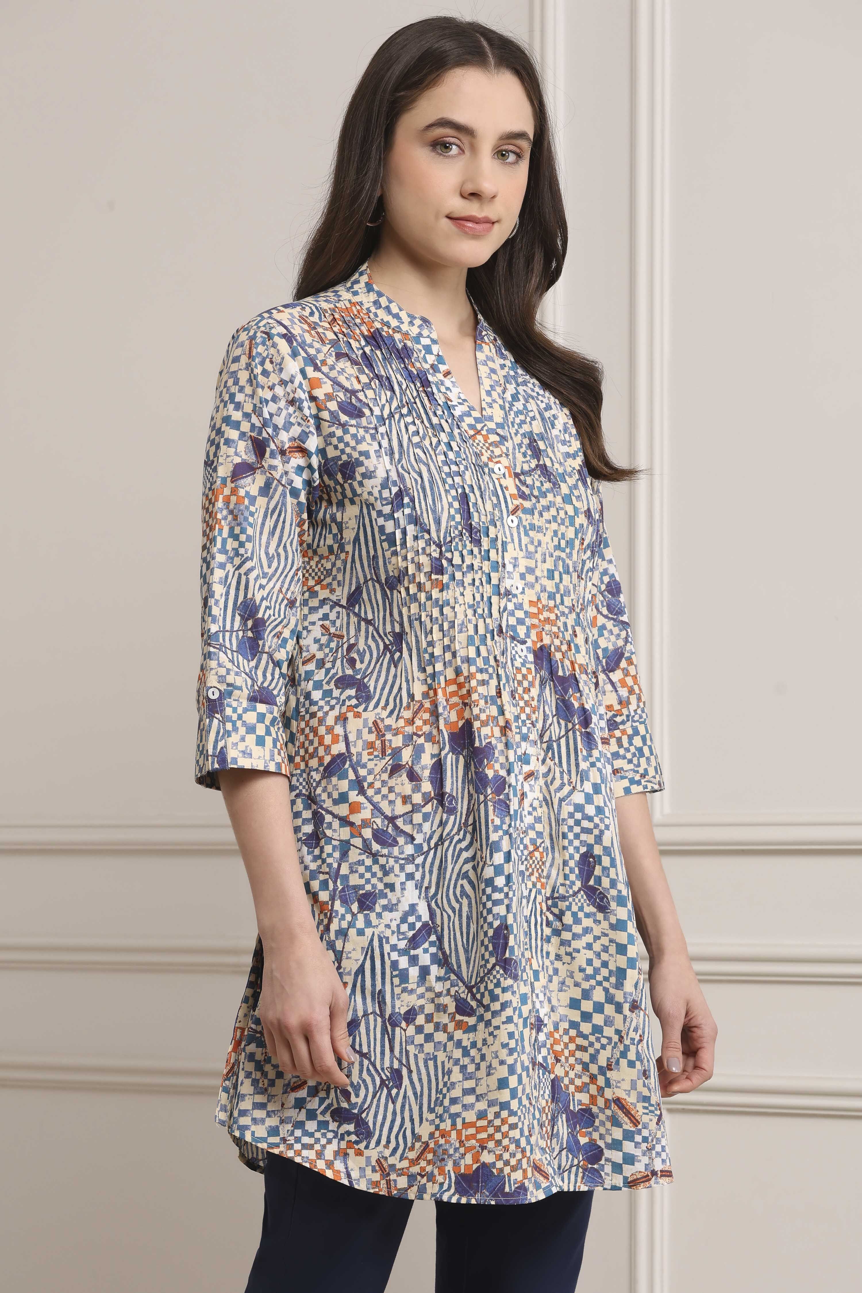 Blue Cotton Printed Straight Short Kurta image number 4