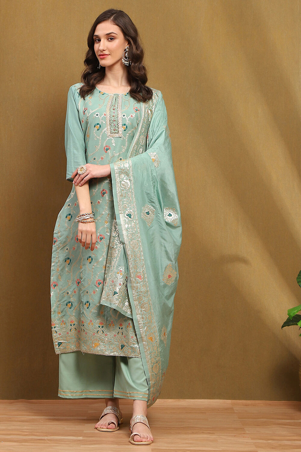 Pink Silk Blend Woven Floral Unstitched Suit Set image number 5