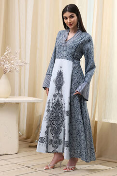 Blue & White Jalabiya Kaftan image number 2