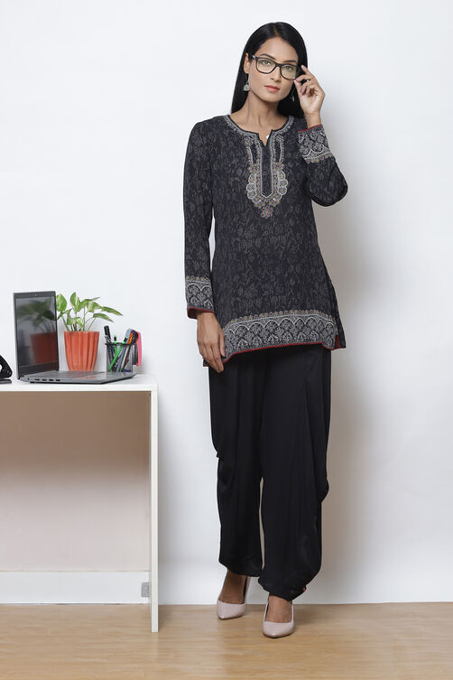 Black Straight Art Silk Short Printed Kurti image number 4