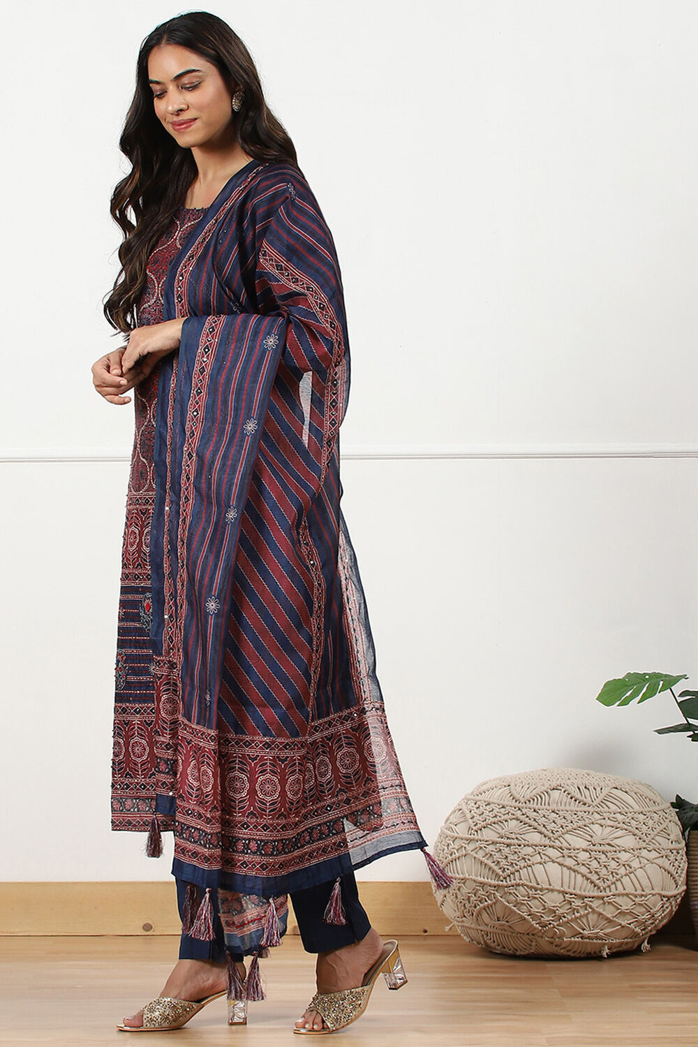 Maroon Chanderi Printed  Embroidered Unstitched Suit Set image number 6