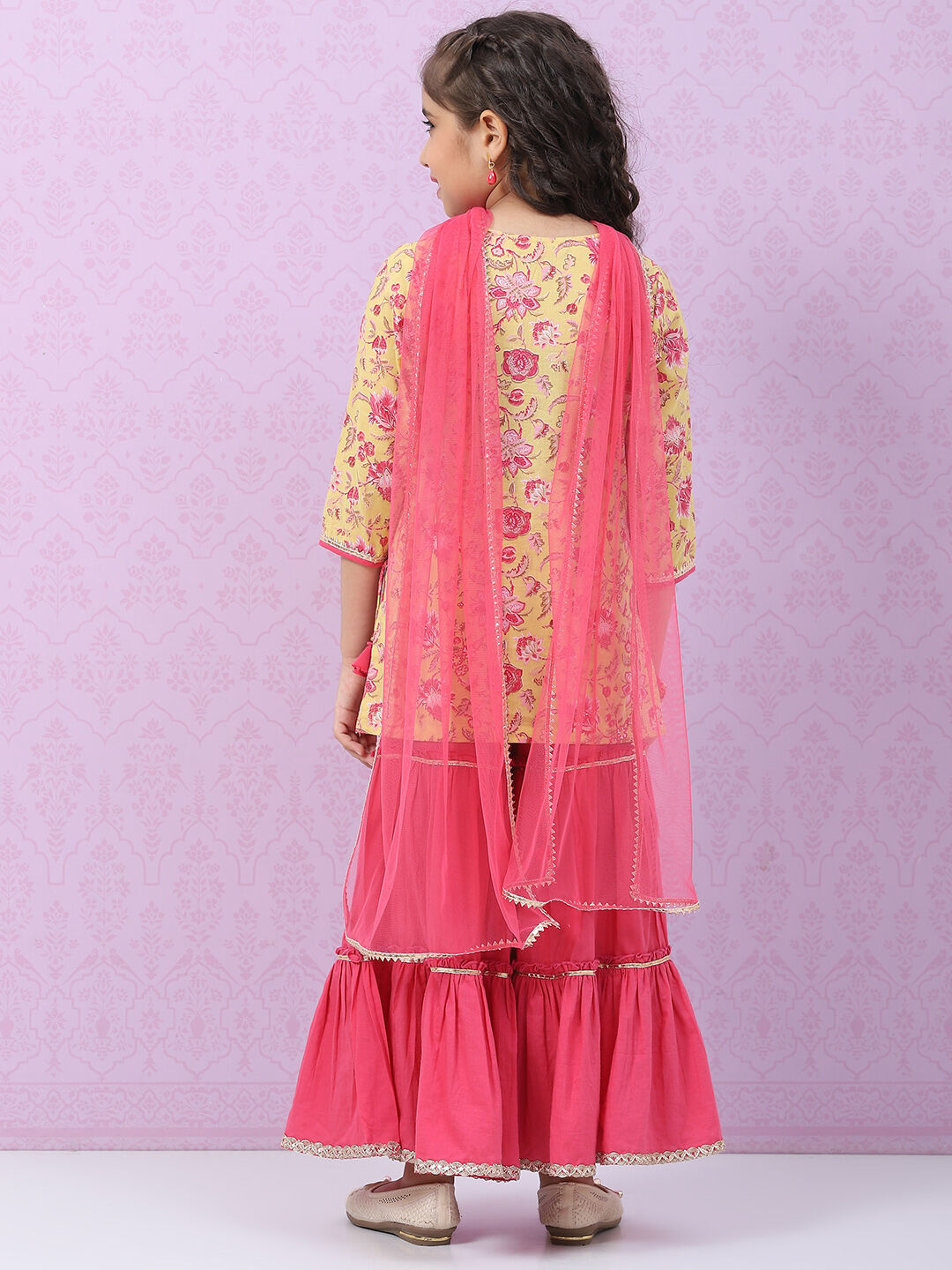 Yellow & Pink Cotton Lehenga Set image number 4