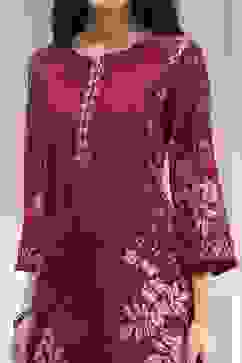 Berry Maroon Printed Straight Kurta image number 1