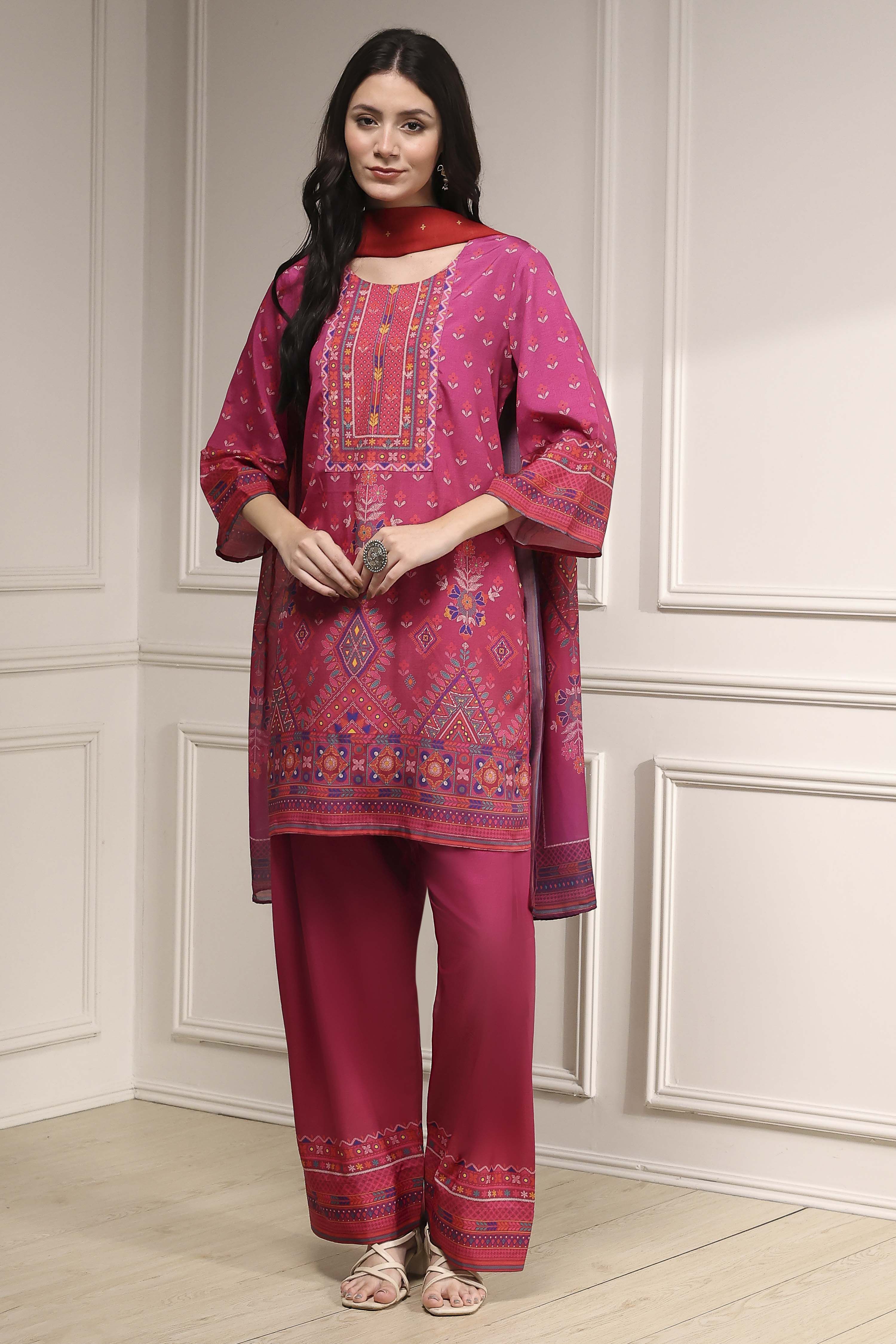 Pink Printed Straight Suit Set image number 7