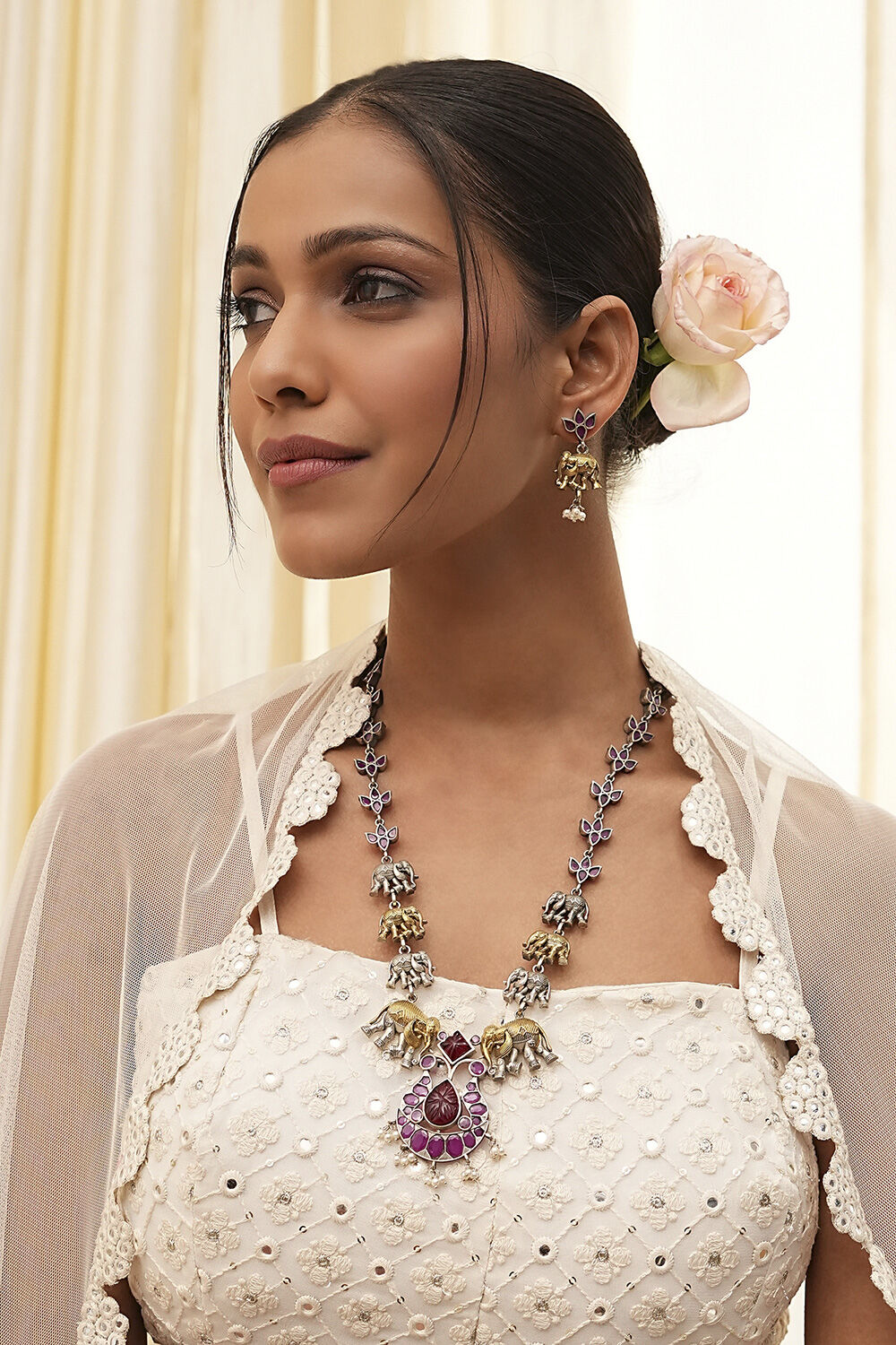 Maroon Brass Set image number 3