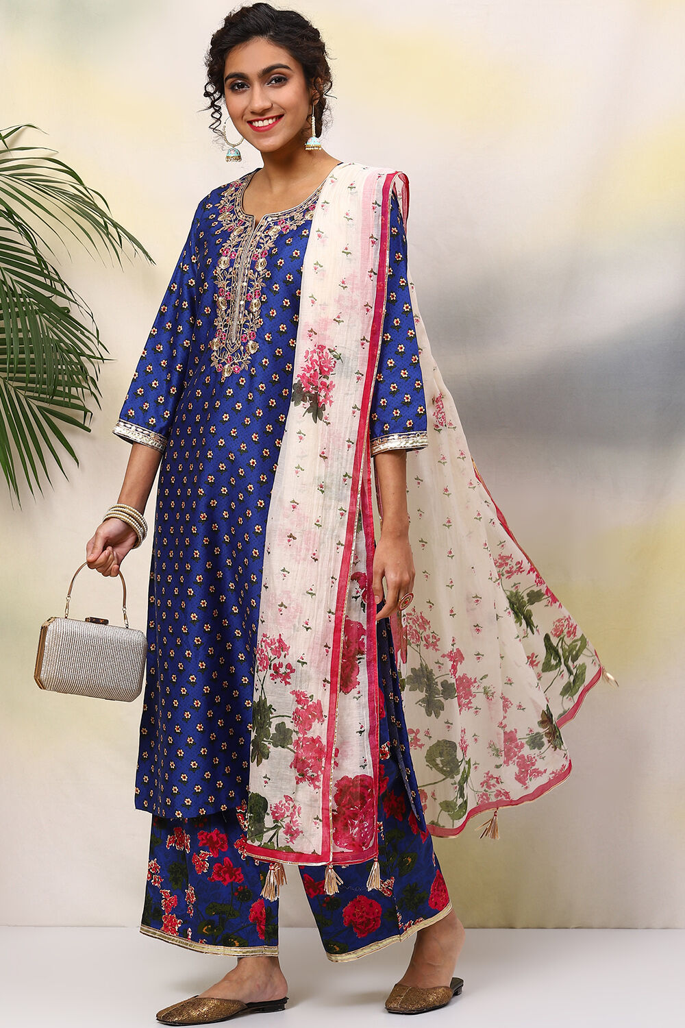 Blue And Off White Cotton Straight Suit Set image number 7