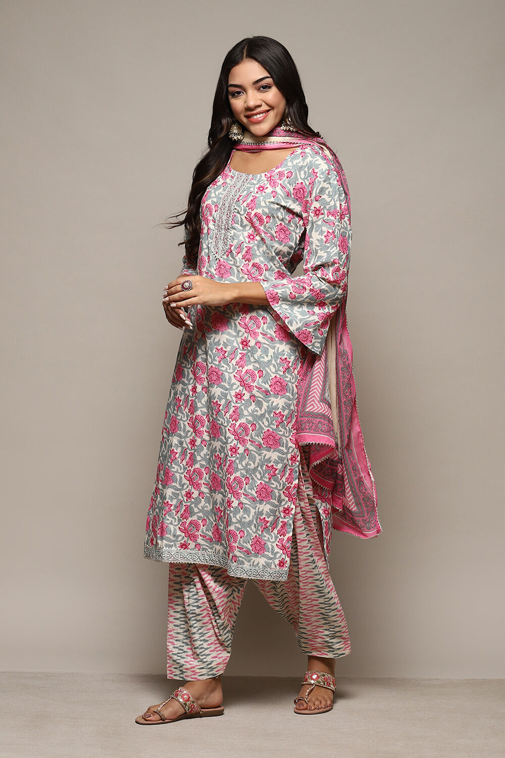 Pink Cotton Handloom Unstitched Suit Set image number 6