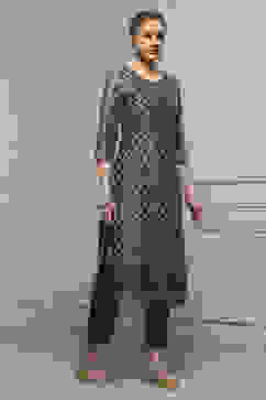 Green Chanderi Blend Printed Embroidered Unstitched Suit Set image number 6