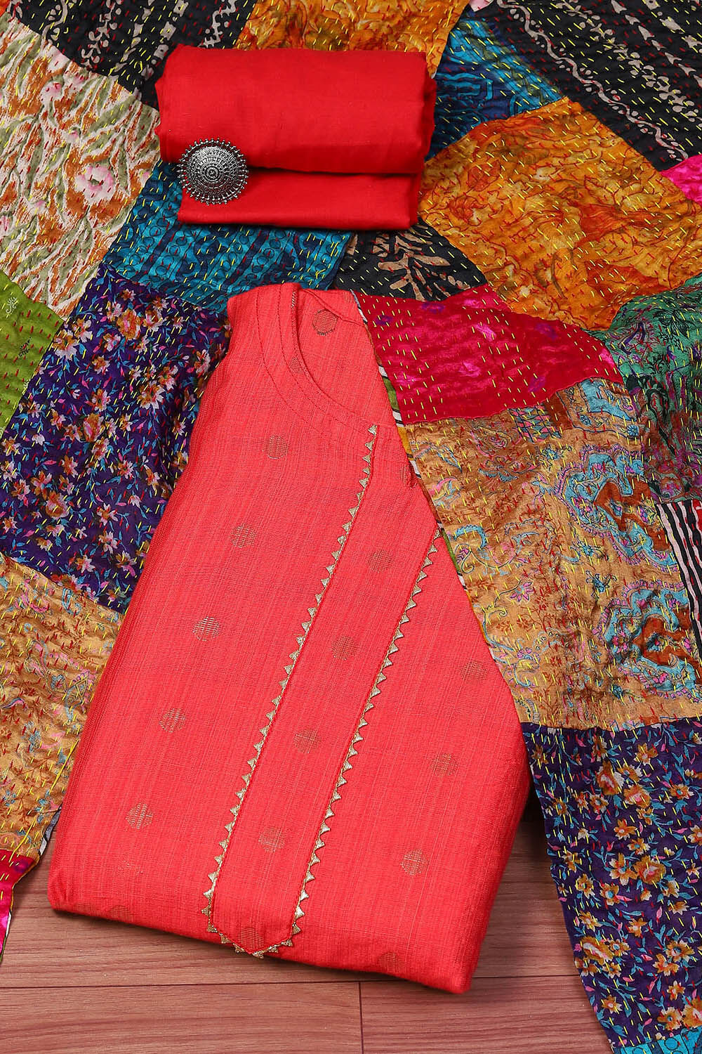 Green Cotton Unstitched Suit set image number 0