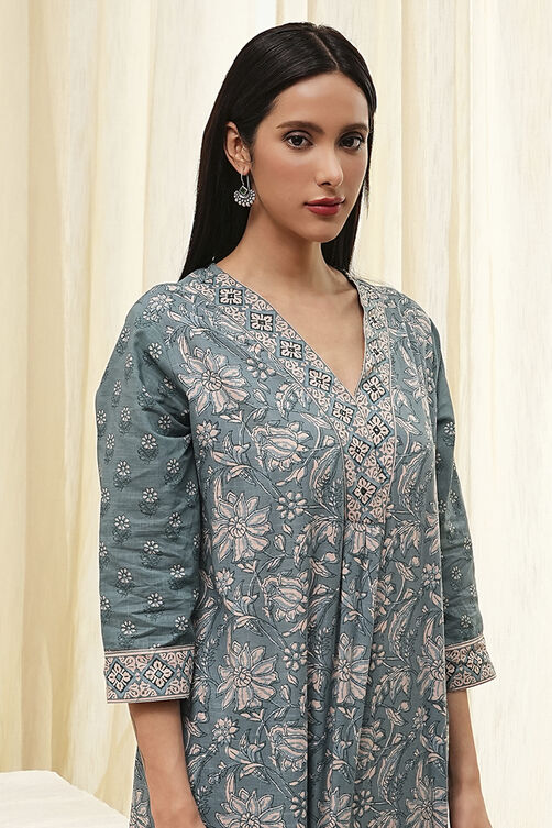 Green Cotton Printed Straight Suit Set image number 1