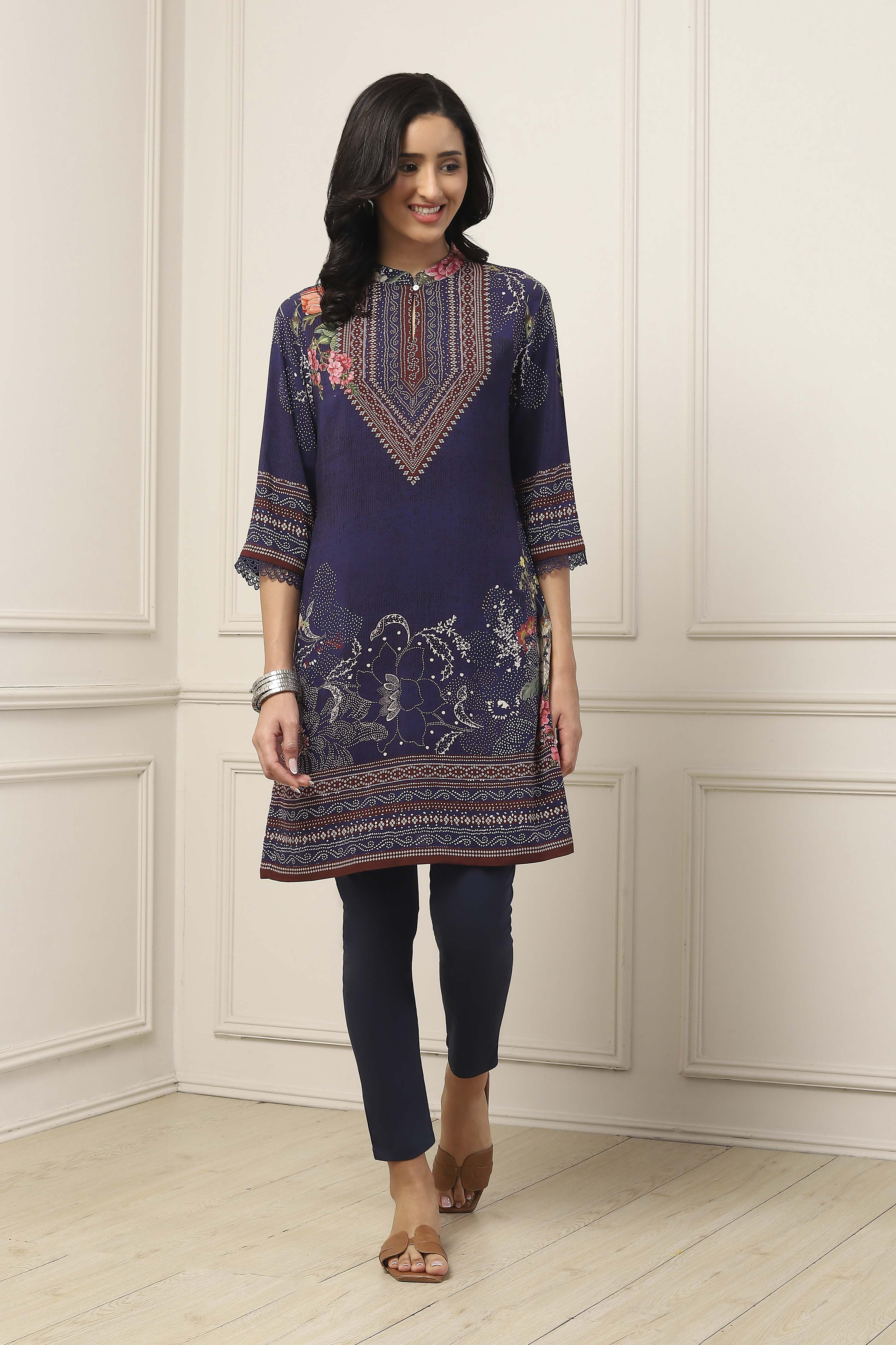 Blue Viscose Rayon Ethnic Motif Printed Straight Kurta image number 5
